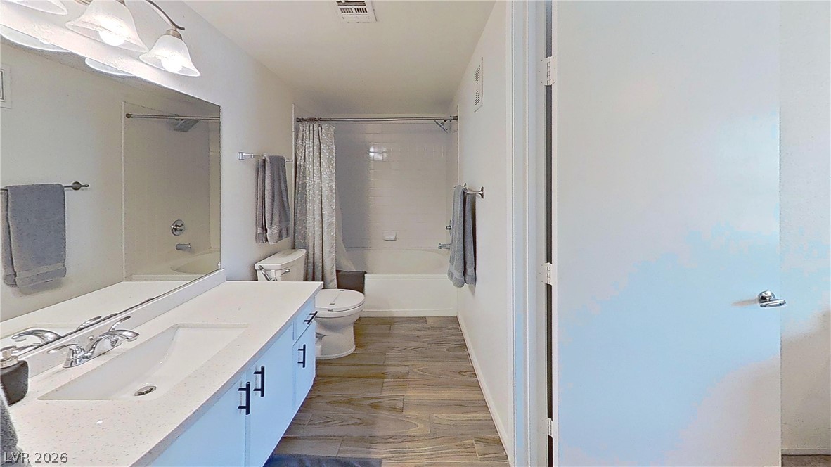 Photo 16 of 33, 555 E Silverado Ranch Boulevard #1063