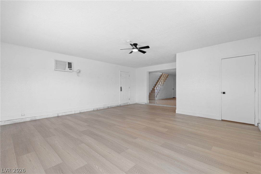 Photo 10 of 38, 2532 Page Street