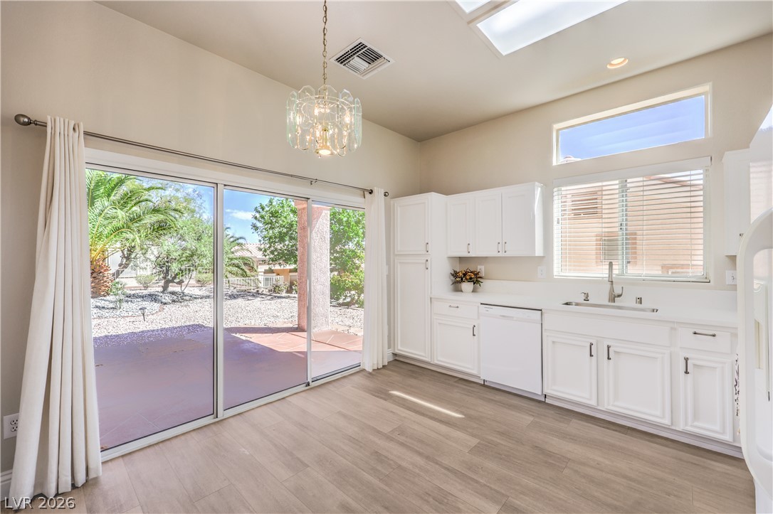 Photo 5 of 10700 Grand Cypress Avenue