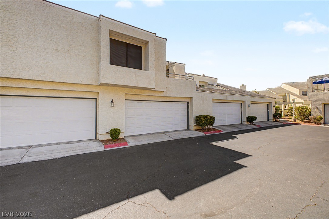 Photo 26 of 32, 2753 Lodestone Drive #0