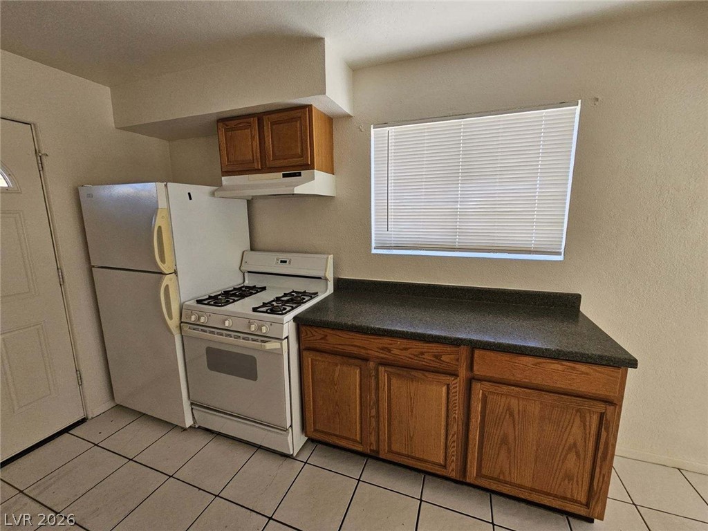 Photo 9 of 57, 709 N 11th Street