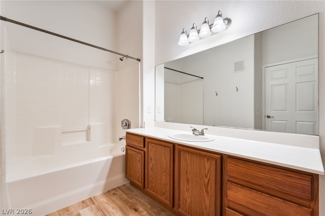 Photo 27 of 34, 9303 W GILCREASE Avenue #2189