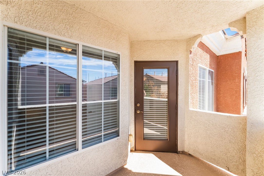 Photo 29 of 34, 9303 W GILCREASE Avenue #2189