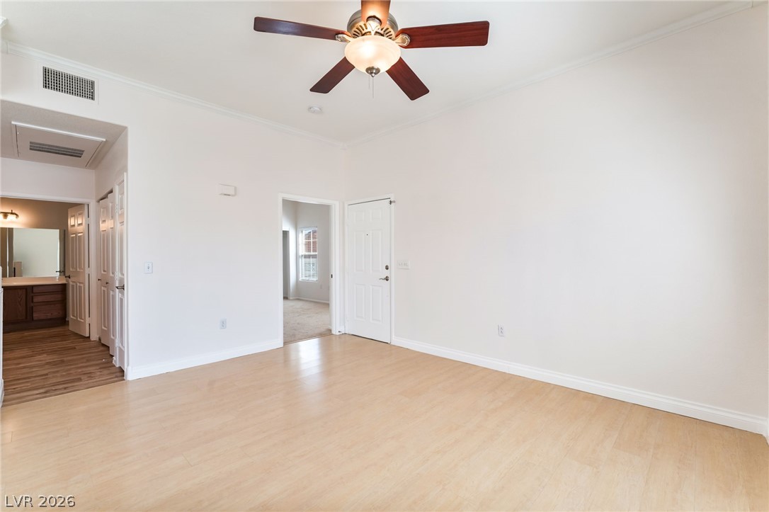 Photo 8 of 34, 9303 W GILCREASE Avenue #2189