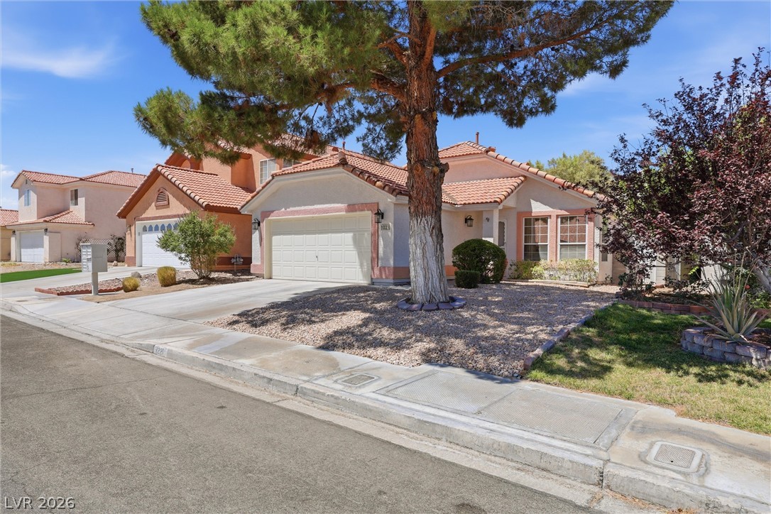 Photo 3 of 1221 Rainbow Meadows Drive