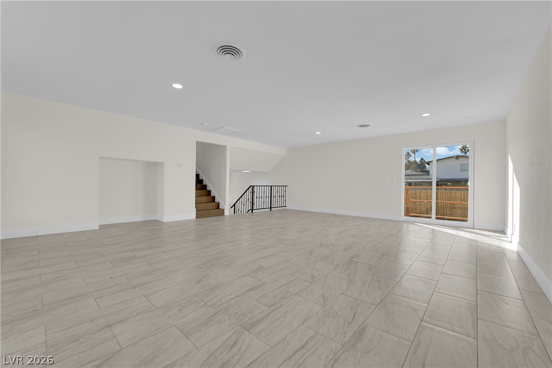 Photo 6 of 37, 4404 Edward Avenue