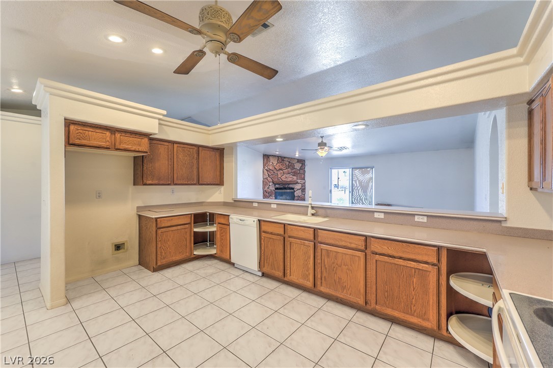 Photo 9 of 47, 3720 Pahrump Valley Boulevard