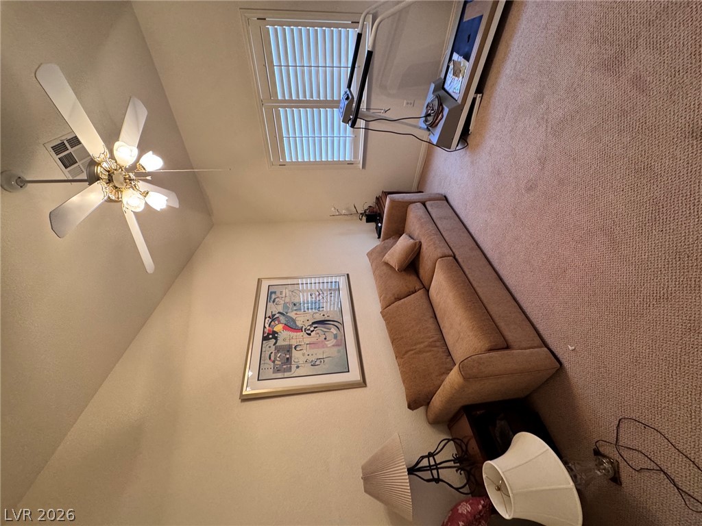 Photo 9 of 17, 3327 Erva Street #203