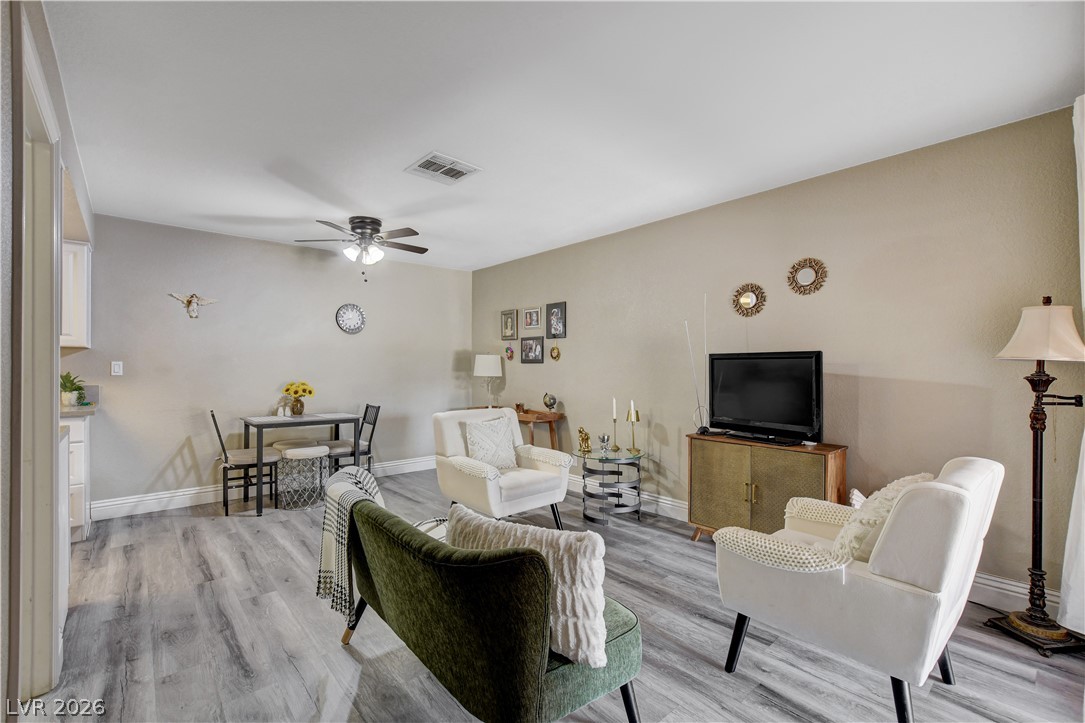 Photo 4 of 445 N Lamb Boulevard #C