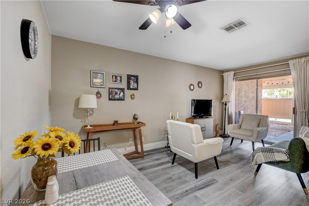 Photo 9 of 32, 445 N Lamb Boulevard #C