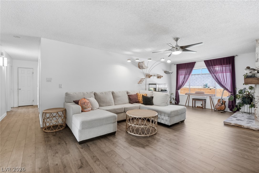 Photo 5 of 140 Sam Jonas Drive