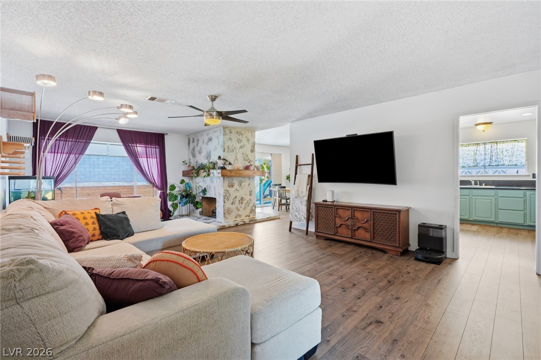 Photo 8 of 38, 140 Sam Jonas Drive