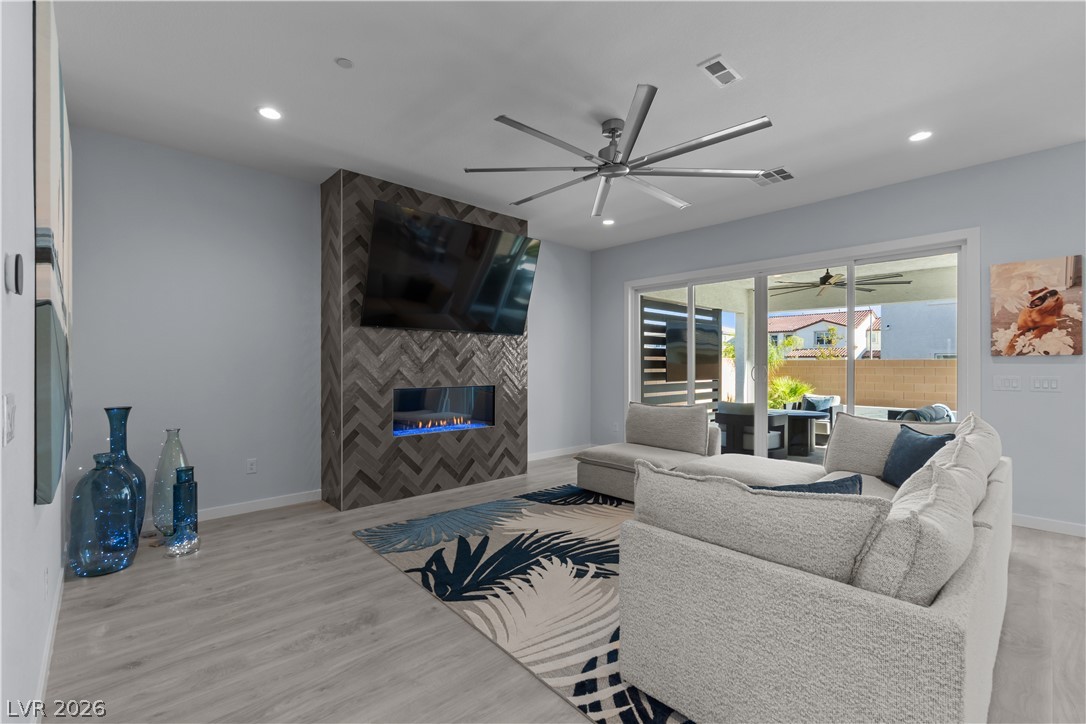 Photo 17 of 76, 10321 Vento Soffia Avenue