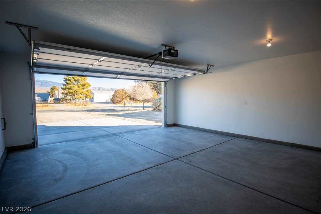 Photo 33 of 34, 3960 Dart Drive