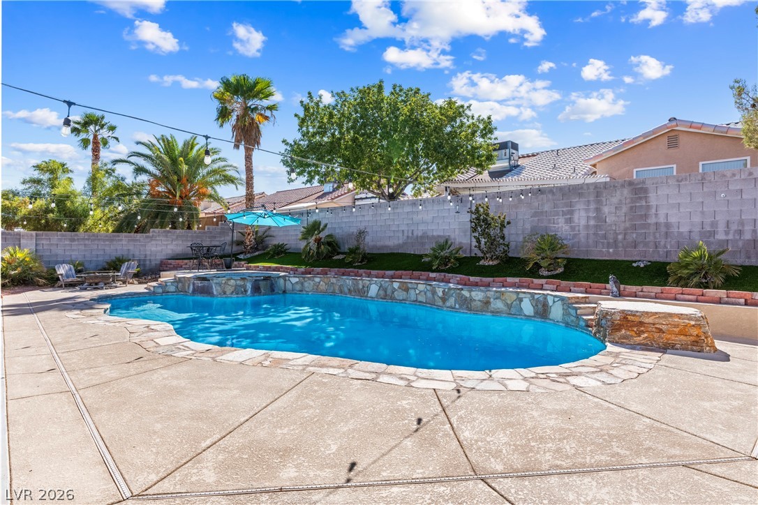 7233 Hawk Haven Street, Las Vegas 89131