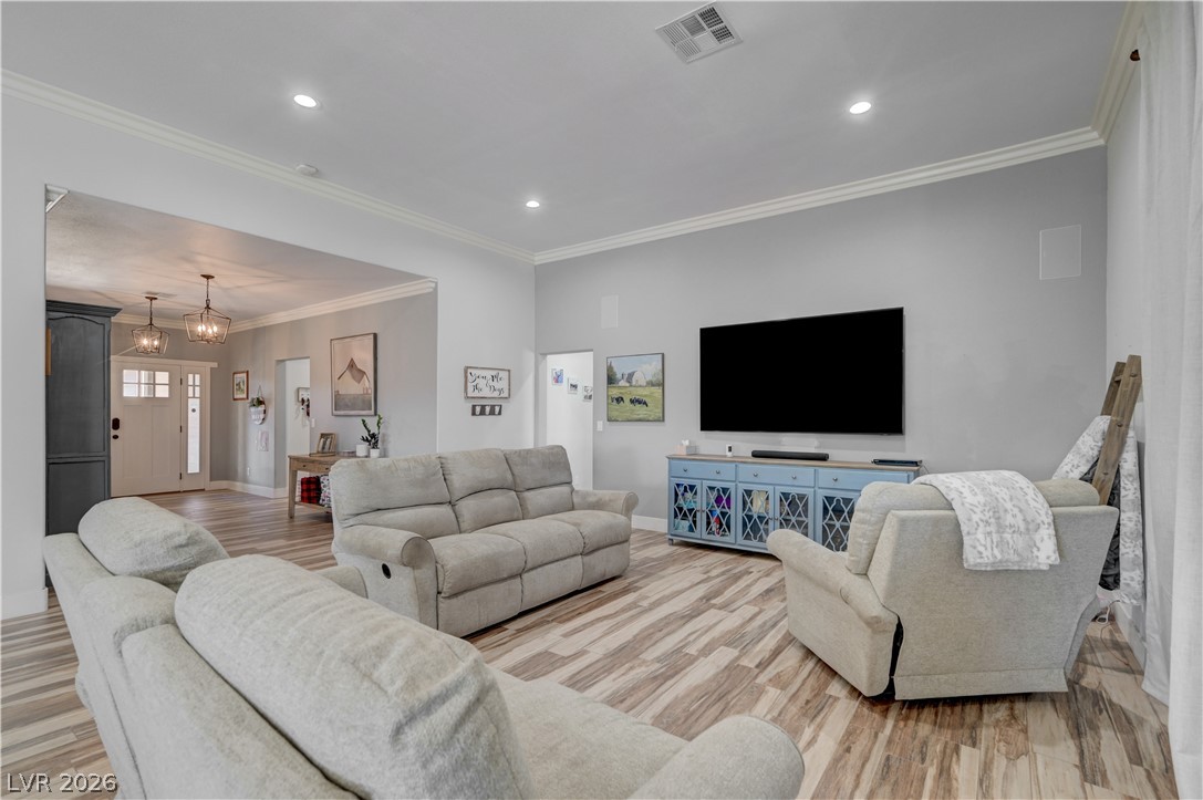 Photo 15 of 62, 1110 Heyer Street