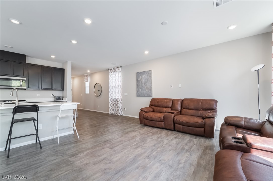 Photo 6 of 37, 5546 Lushan Street