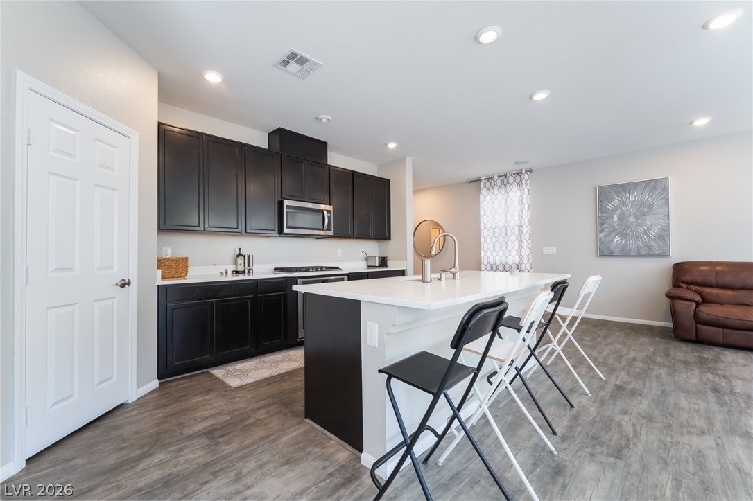 Photo 11 of 37, 5546 Lushan Street
