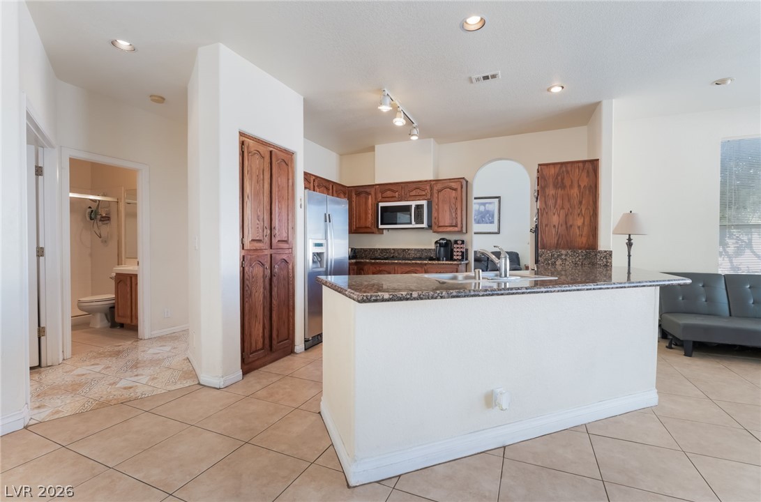 Photo 6 of 70, 1408 Sun Copper Drive
