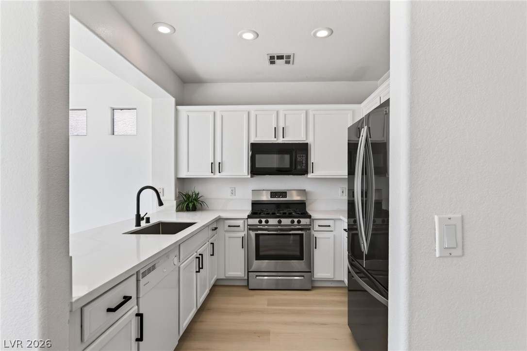 Photo 7 of 41, 9511 Spring Blush Avenue