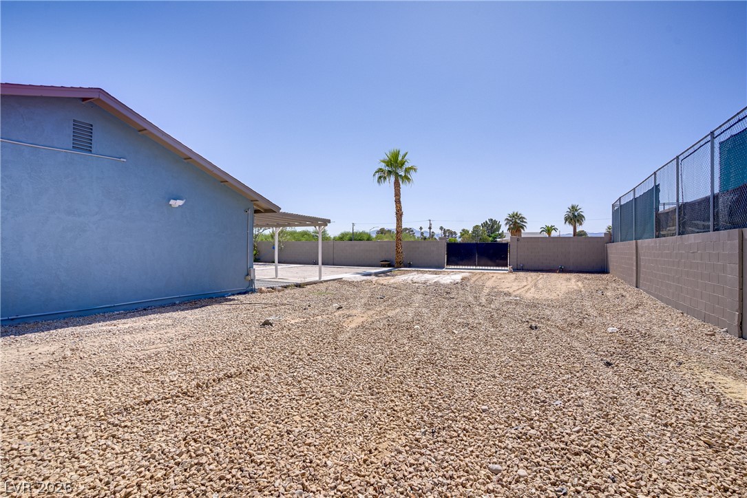 Photo 24 of 32, 4490 W Warm Springs Road