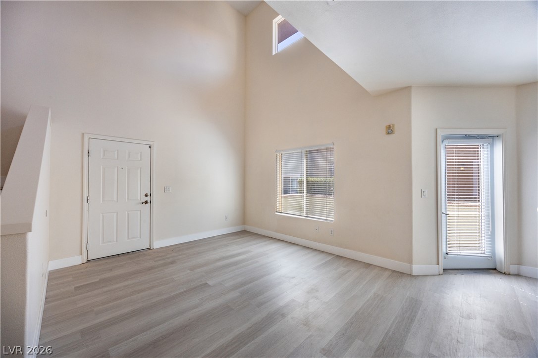 Photo 4 of 10443 Alpine Edge Avenue