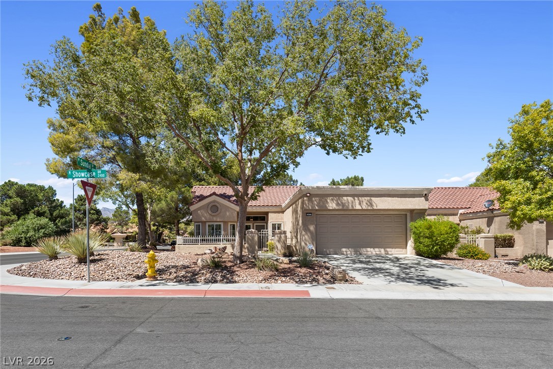 2421 Showcase Drive, Las Vegas 89134