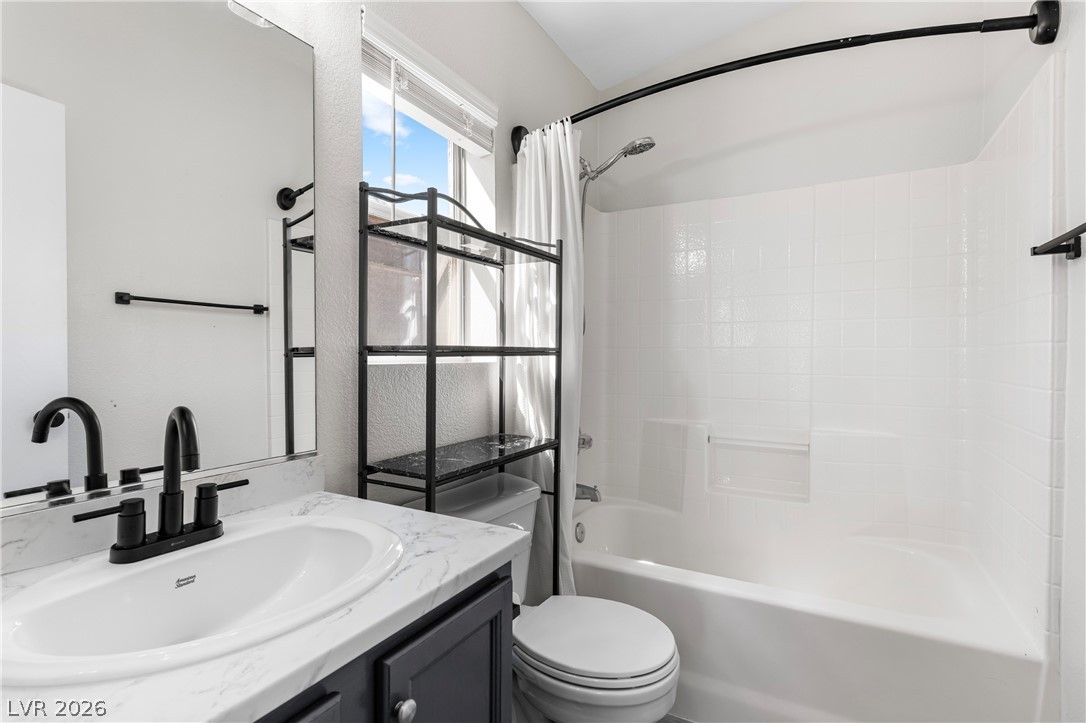Photo 13 of 25, 6434 Rusticated Stone Avenue #101
