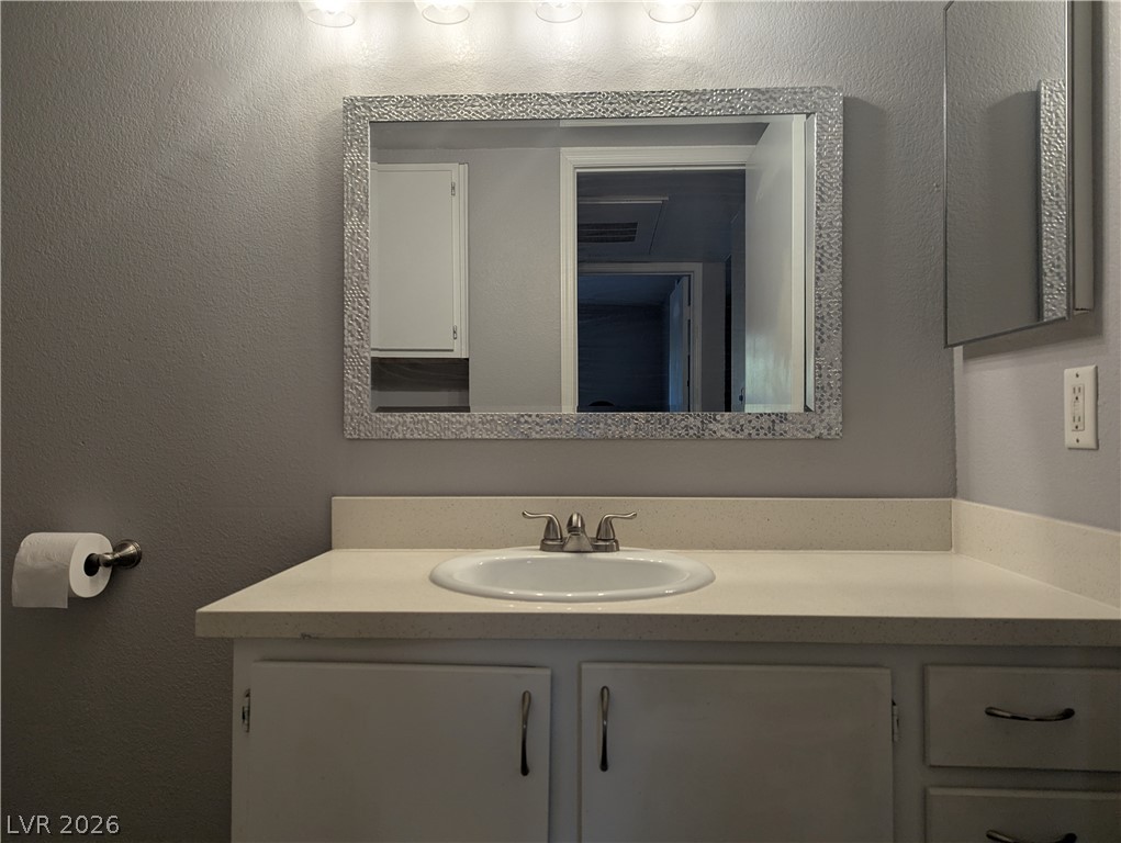 Photo 31 of 45, 555 E Silverado Ranch Boulevard #2171