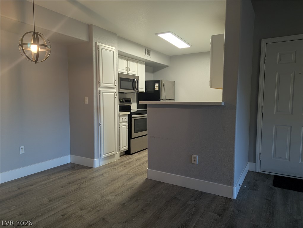 Photo 25 of 45, 555 E Silverado Ranch Boulevard #2171