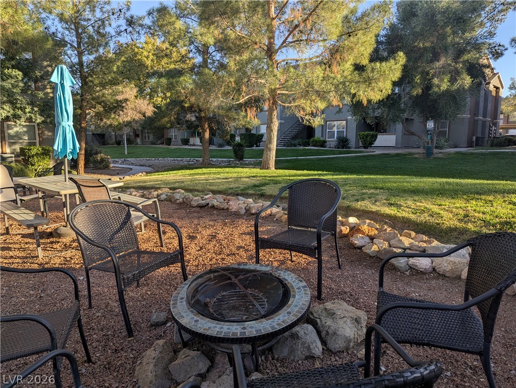 Photo 13 of 45, 555 E Silverado Ranch Boulevard #2171