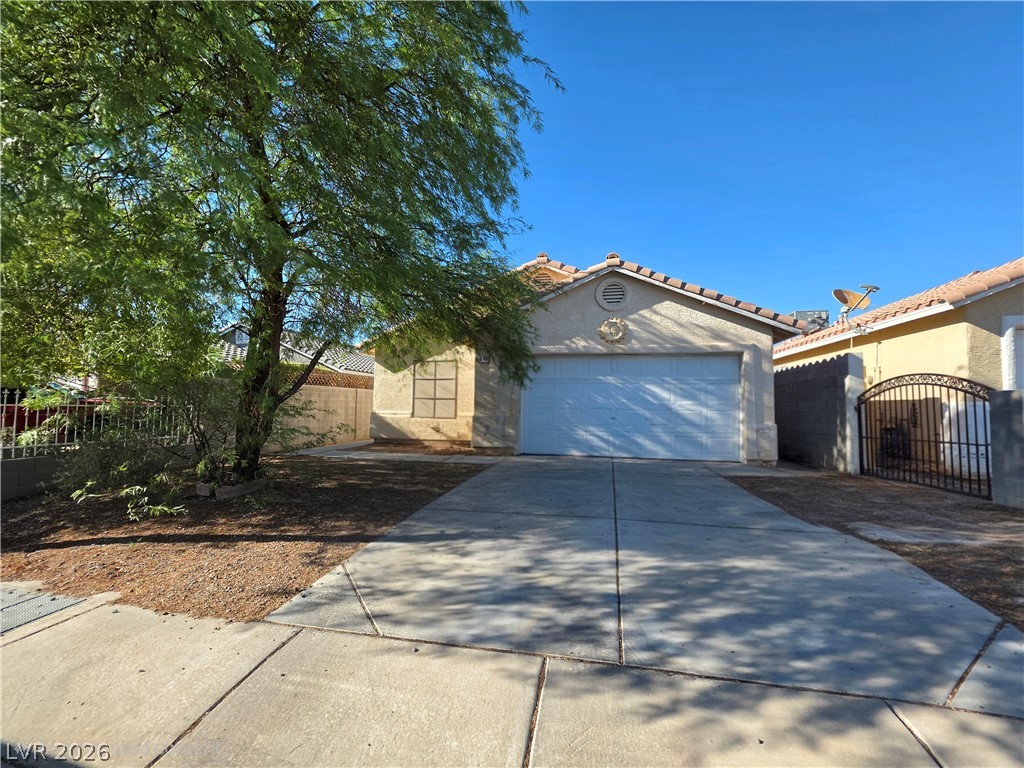 6448 Hayden Peak Lane, Las Vegas 89156