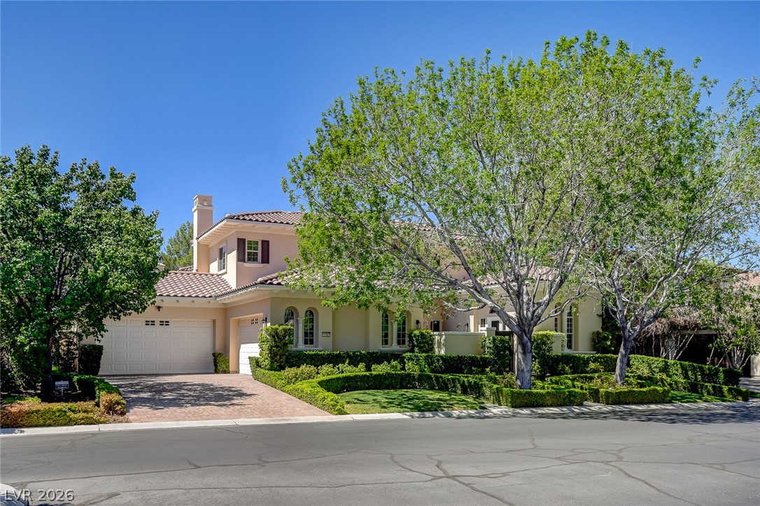 Photo 3 of 11827 Oakland Hills Drive