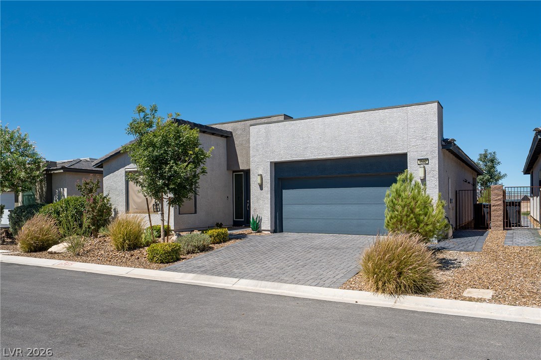4592 E Clear Meadow Avenue, Pahrump 89061