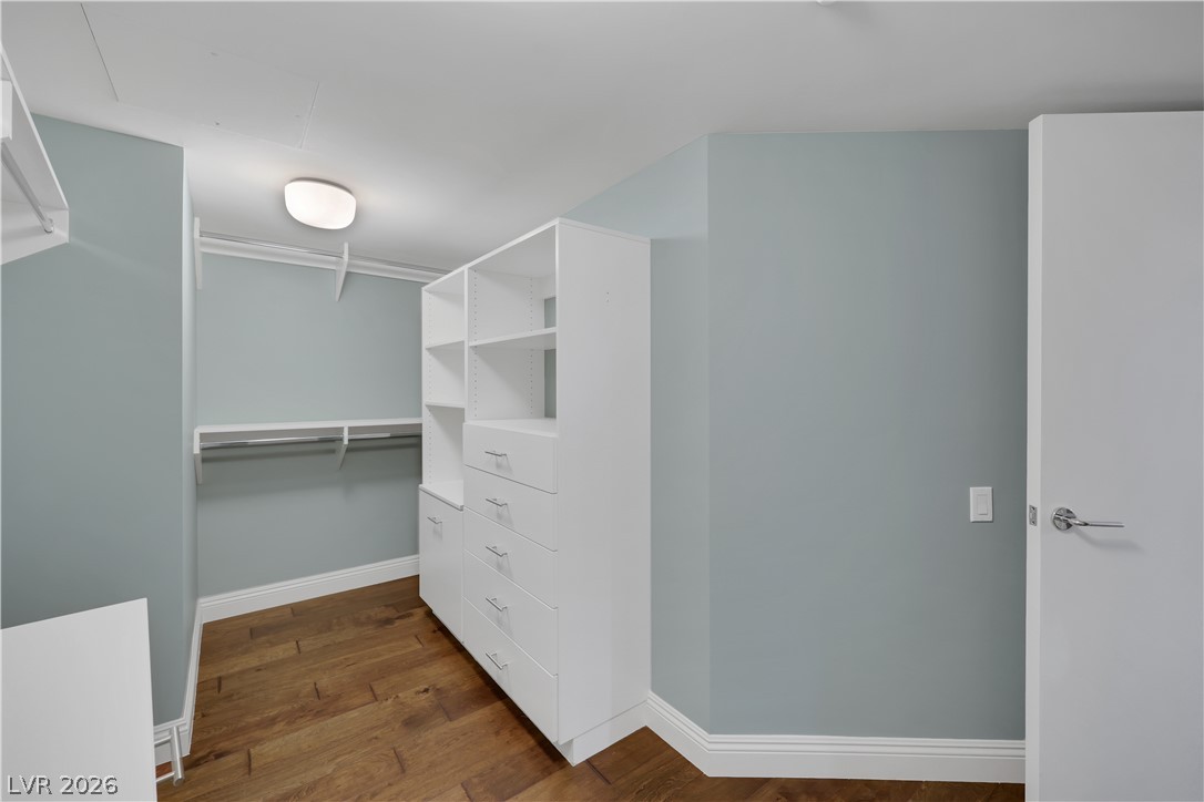 Photo 13 of 31, 322 Karen Avenue #807