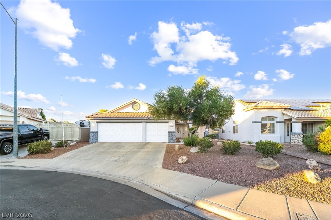 Photo 3 of 1036 Chaplet Court