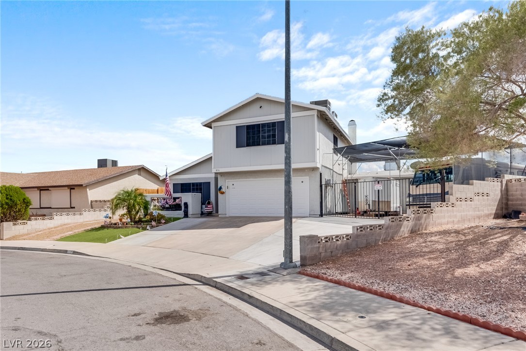 Photo 3 of 836 Vermillion Drive