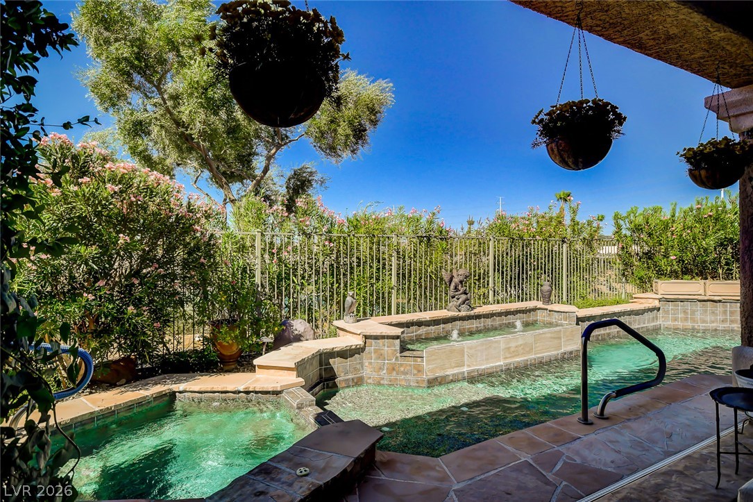 Photo 3 of 10266 Romantico Drive