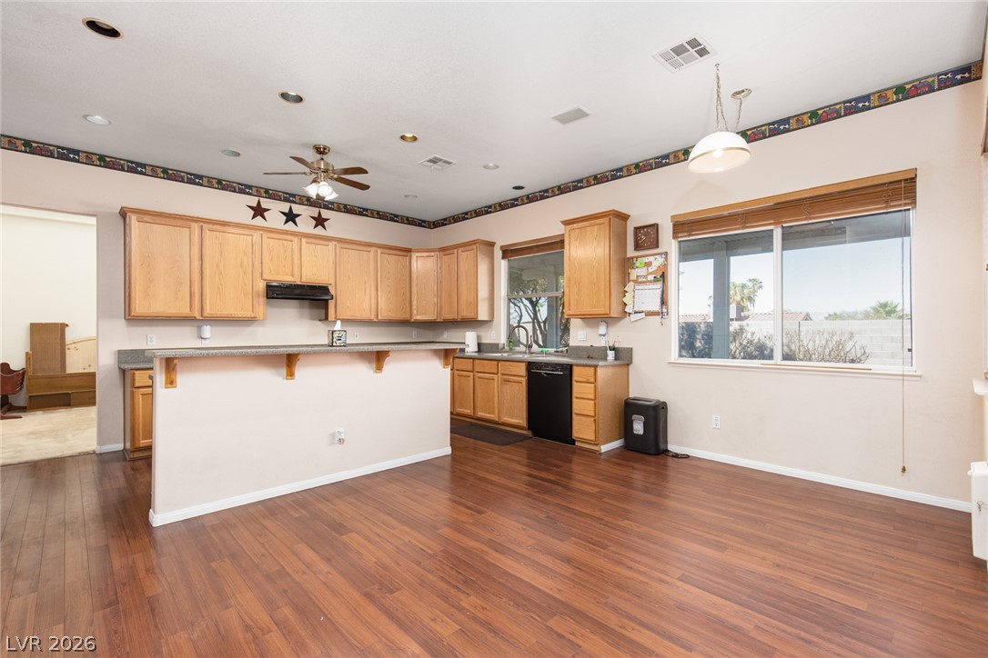 Photo 10 of 47, 1419 Aultman Court