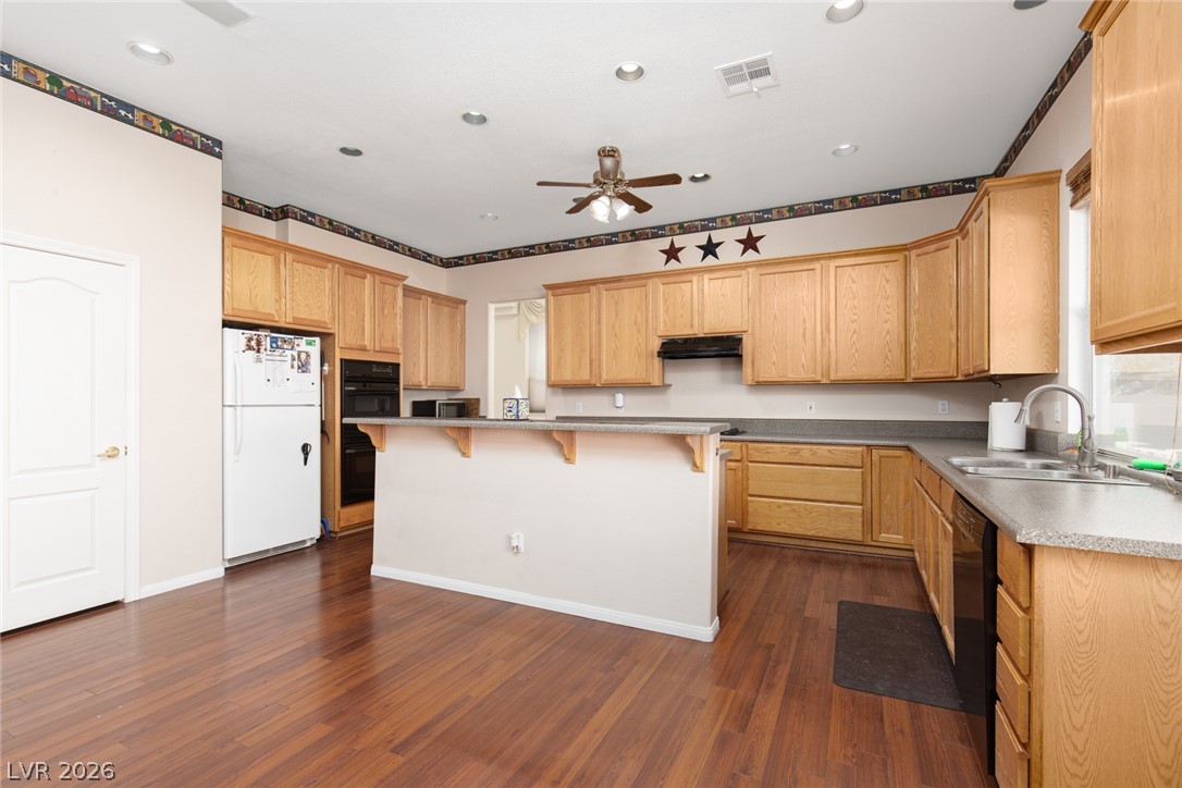 Photo 11 of 47, 1419 Aultman Court