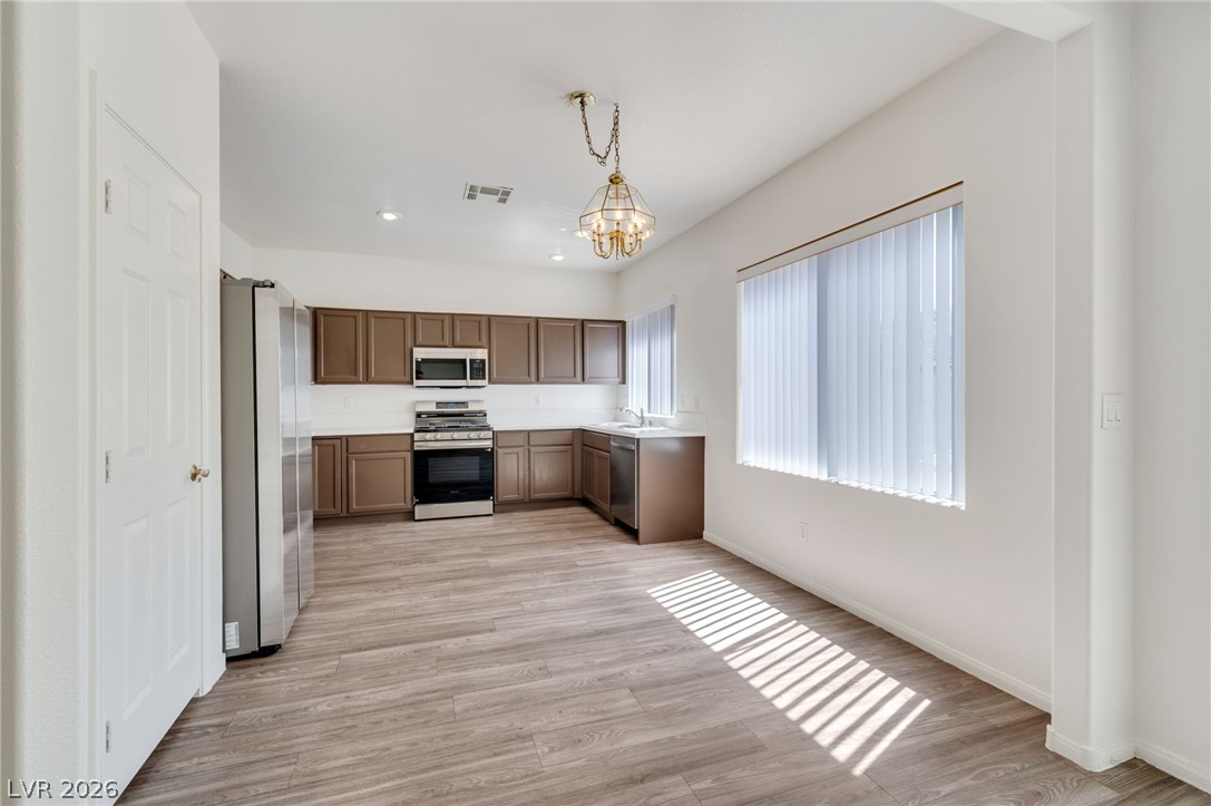 Photo 4 of 8117 Villa Finestra Drive