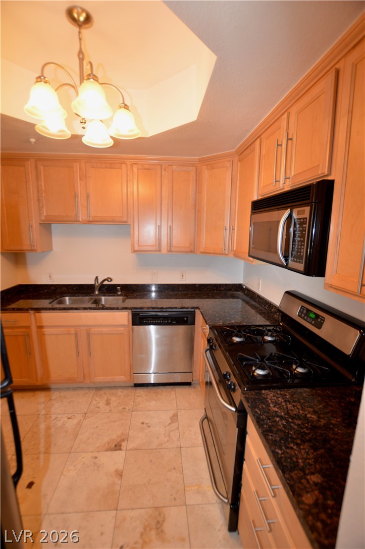 Photo 7 of 43, 270 E Flamingo Road #136