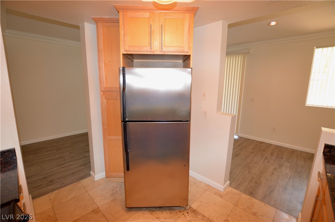 Photo 8 of 43, 270 E Flamingo Road #136