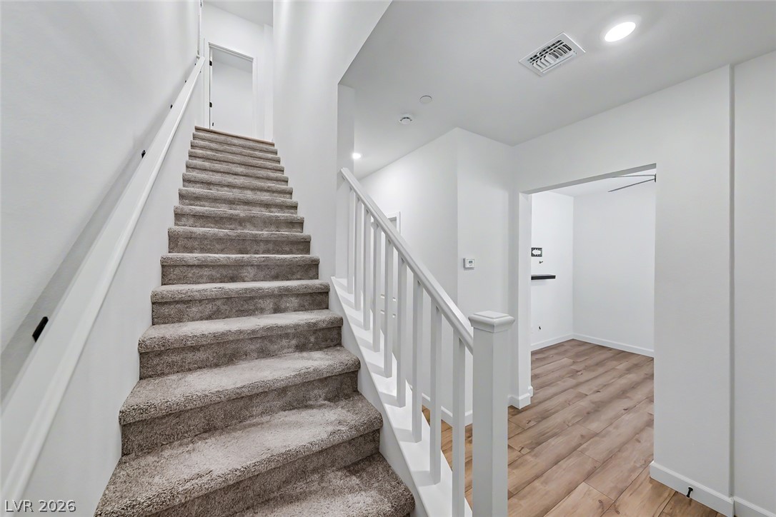 Photo 7 of 44, 1437 Whistling Kite Street