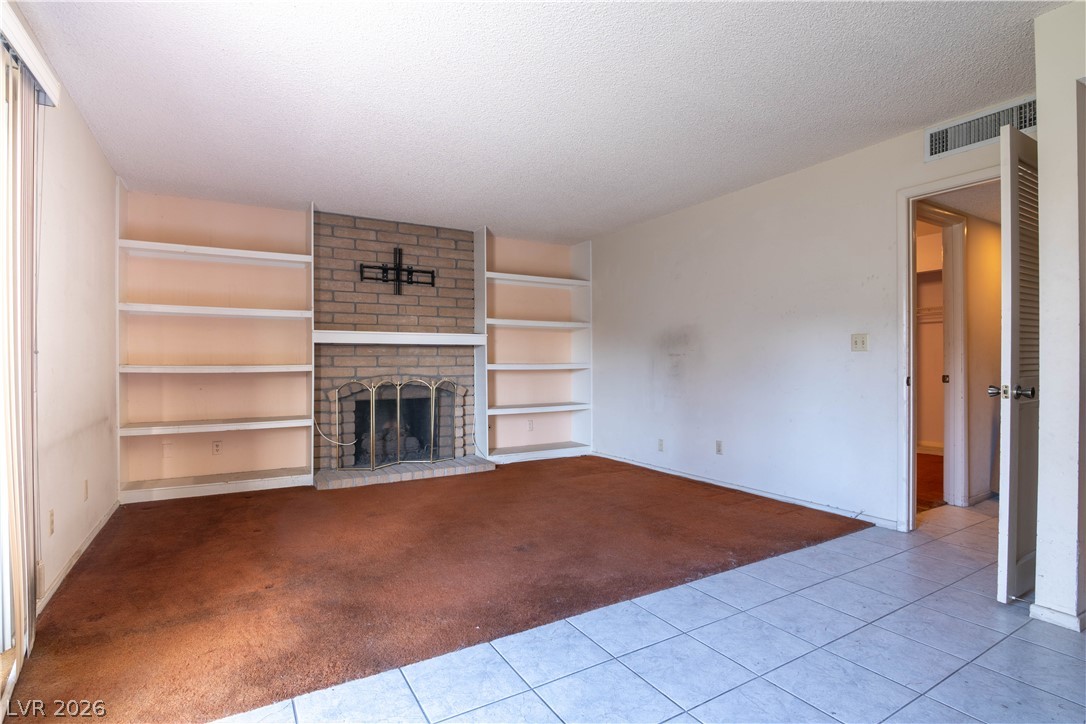 Photo 11 of 30, 6333 Obannon Drive