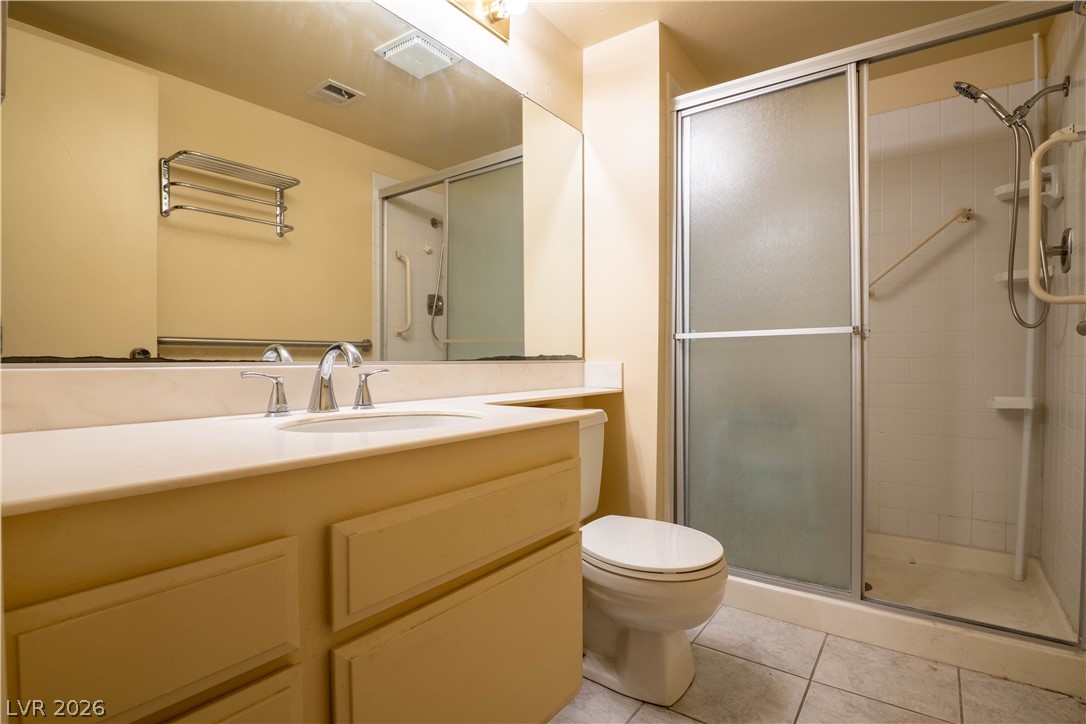 Photo 14 of 30, 6333 Obannon Drive