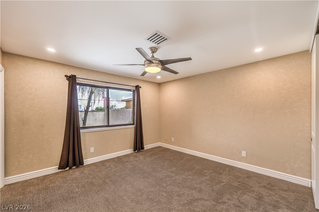 Photo 35 of 40, 2617 YARDLEY Street
