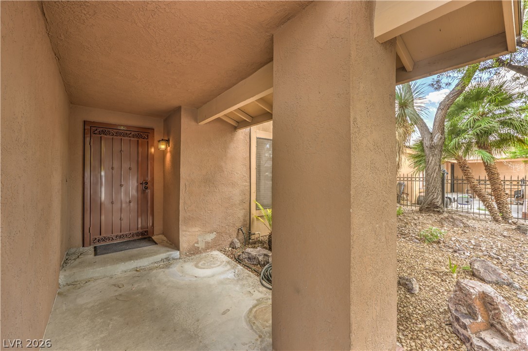 Photo 9 of 40, 2617 YARDLEY Street