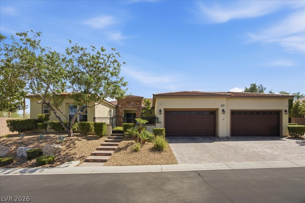 9727 Shimmering Falls Court, Las Vegas 89149