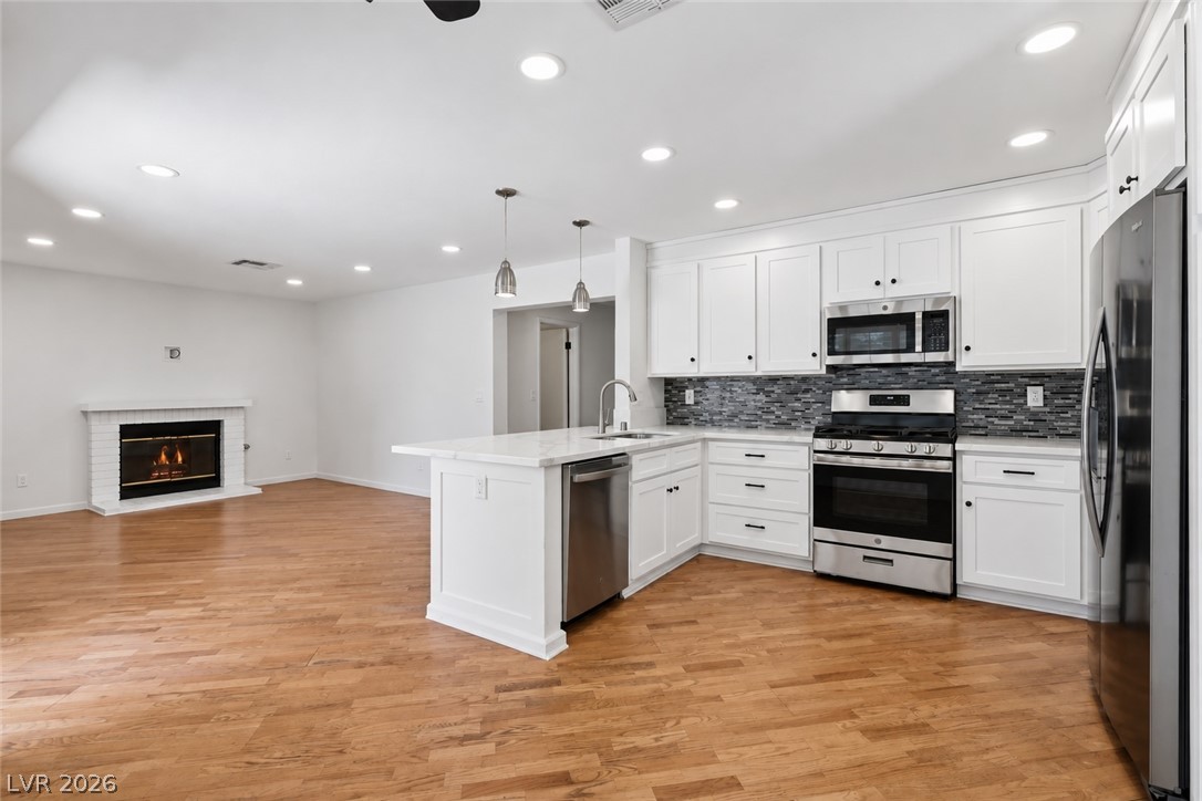 Photo 4 of 7459 Parnell Avenue